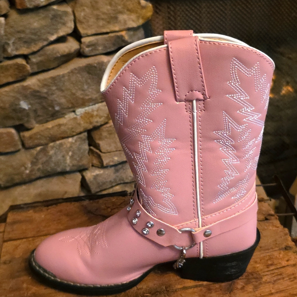 Durango Pink Quilted Boots with Rinestone And Chains - Picture 3 of 13